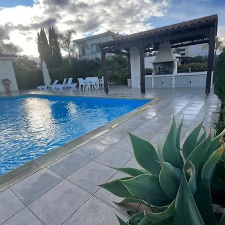 Villa Sunny Karina *