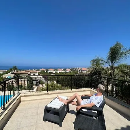 Sunny Karina וילה *